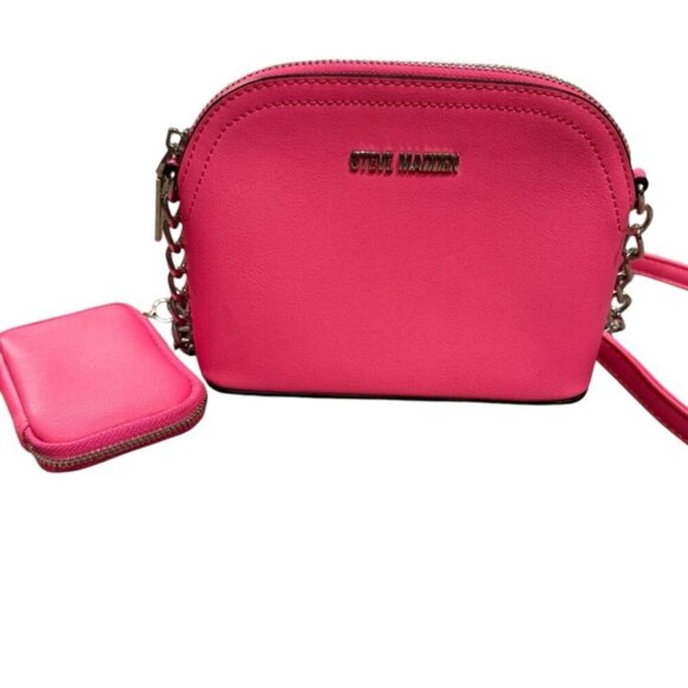 Steve Madden Bmaggie Crossbody Bag Hot Pink Dome Purse Chain Strap AirPod Case